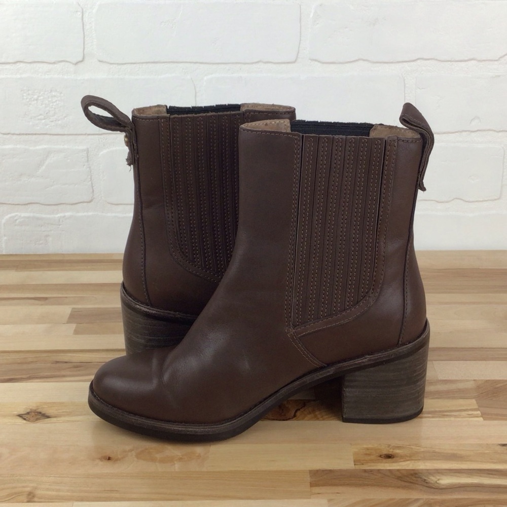 UGG maroon brown leather ankle boots chunky heeled booties rodeo southwestern 6